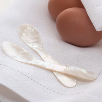 Eierlöffel aus echter Perlmutter