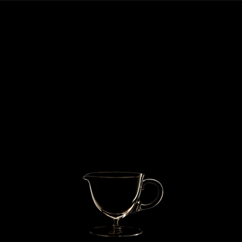 https://cascade-luzern.ch/products/patrician-milchkannchen-lobmeyr-josef-hoffmann-mich-rahm-kanne-krug-glas