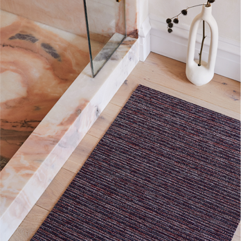 Fussmatte SHAG Skinny Stripe mulberry