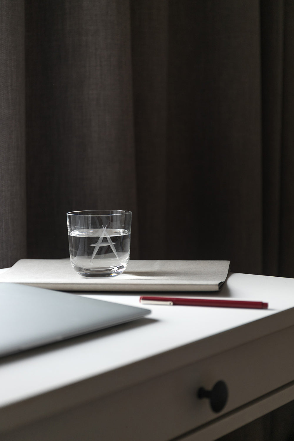 Becher ABC A pink, Rückl