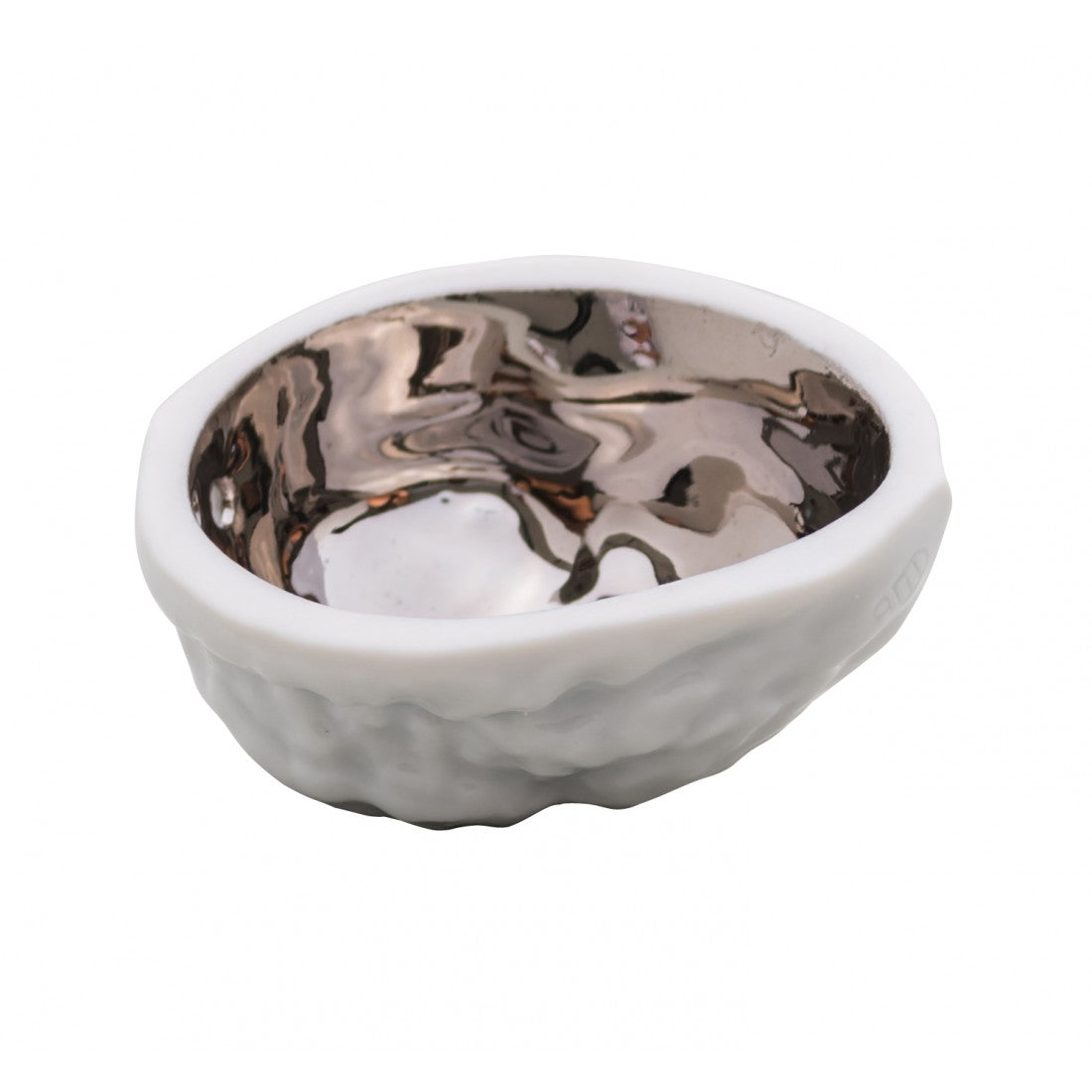 Nuss-Hälfte offen, platiniert